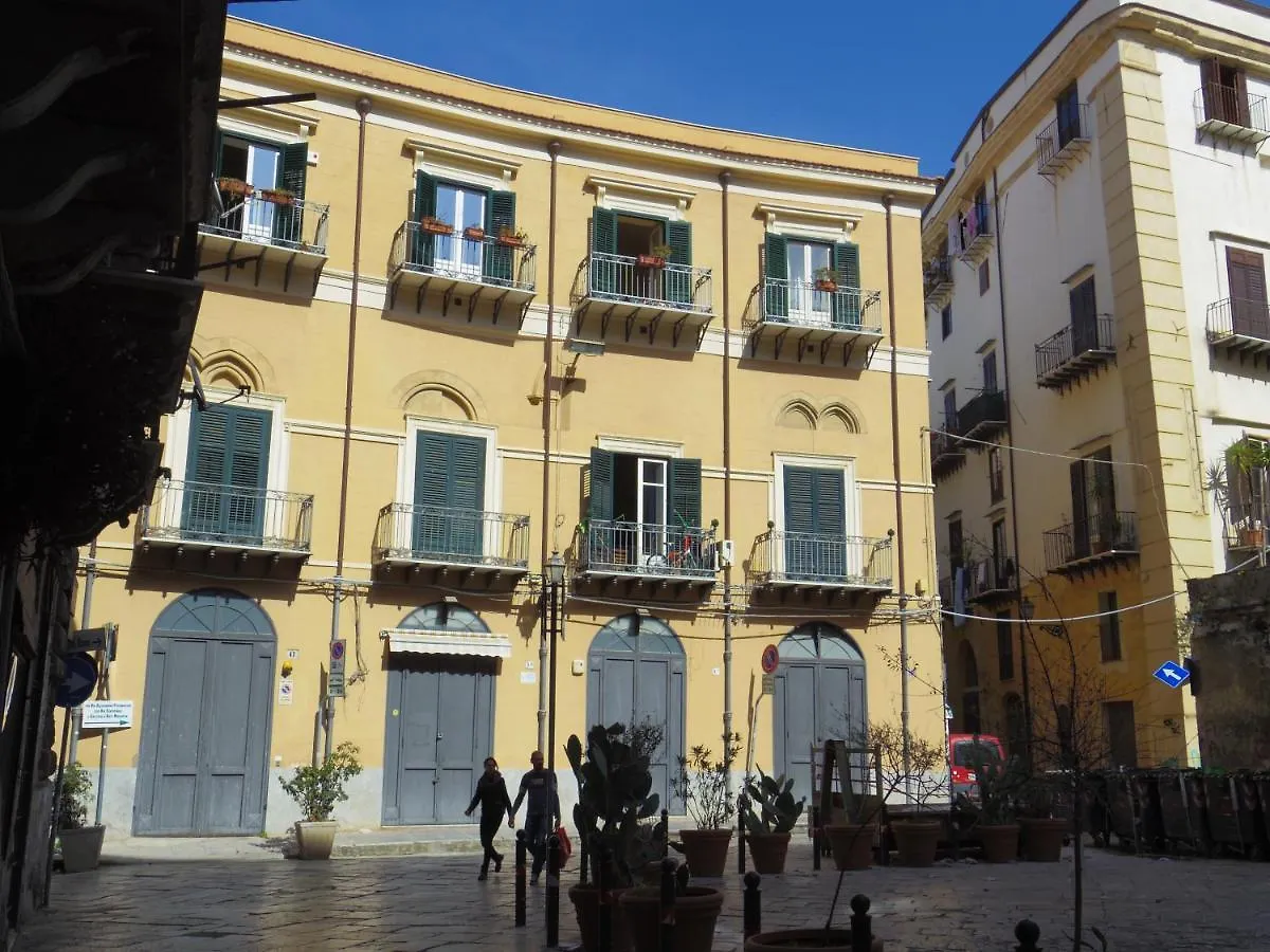 Family House - Bb Home Maletto Palermo 3*,  Italy
