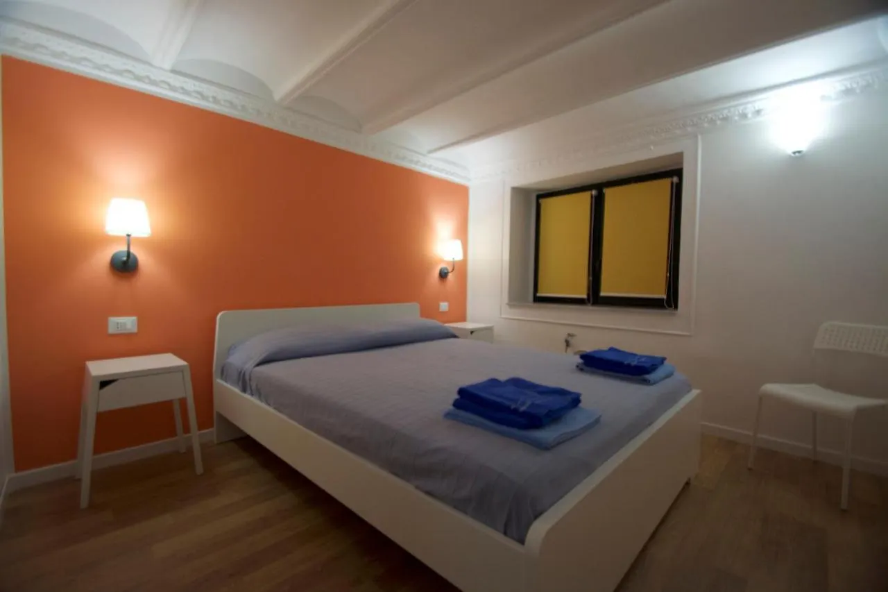 Bed & Breakfast Family House - Bb Home Maletto Palermo